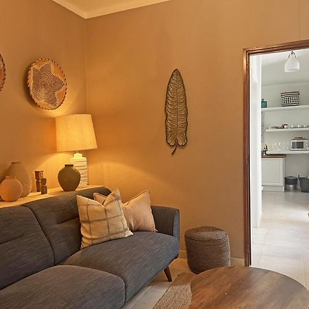 Casa Salinas, Elegant Flat W Patio In Taviras Historical Centre Leilighet Eksteriør bilde